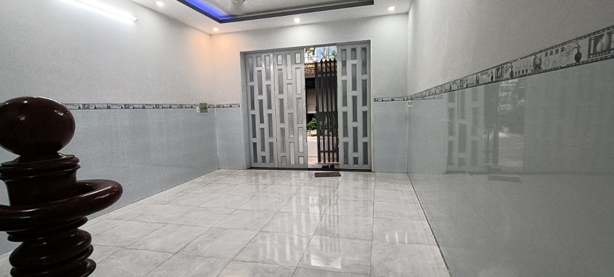 Chính chủ cho thuê nhà Bình Hoà, 1t 1l, 4pn, 3wc, 4.5mx18 nở hậu, dt sd 107m2, giá 10 tr/ tháng