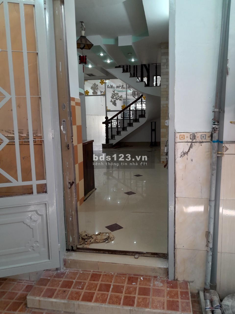 Cần bán căn nhà 3 tầng khu Mỹ Thạnh Hưng, P6, Tp Mỹ Tho. TG. 3TY6XX