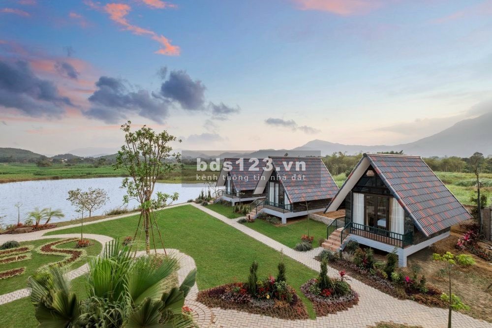 Giá thật 100% bất động sản view hồ nghĩ dưỡng chỉ 260 triệu/1000M2