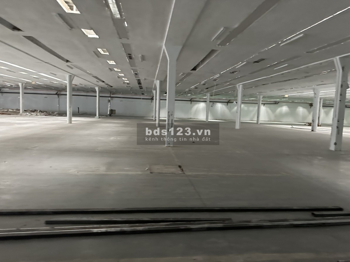 Cho thuê kho bãi giá rẻ ngay cổng KCN TÂN BÌNH từ 300 đến 10.000m2