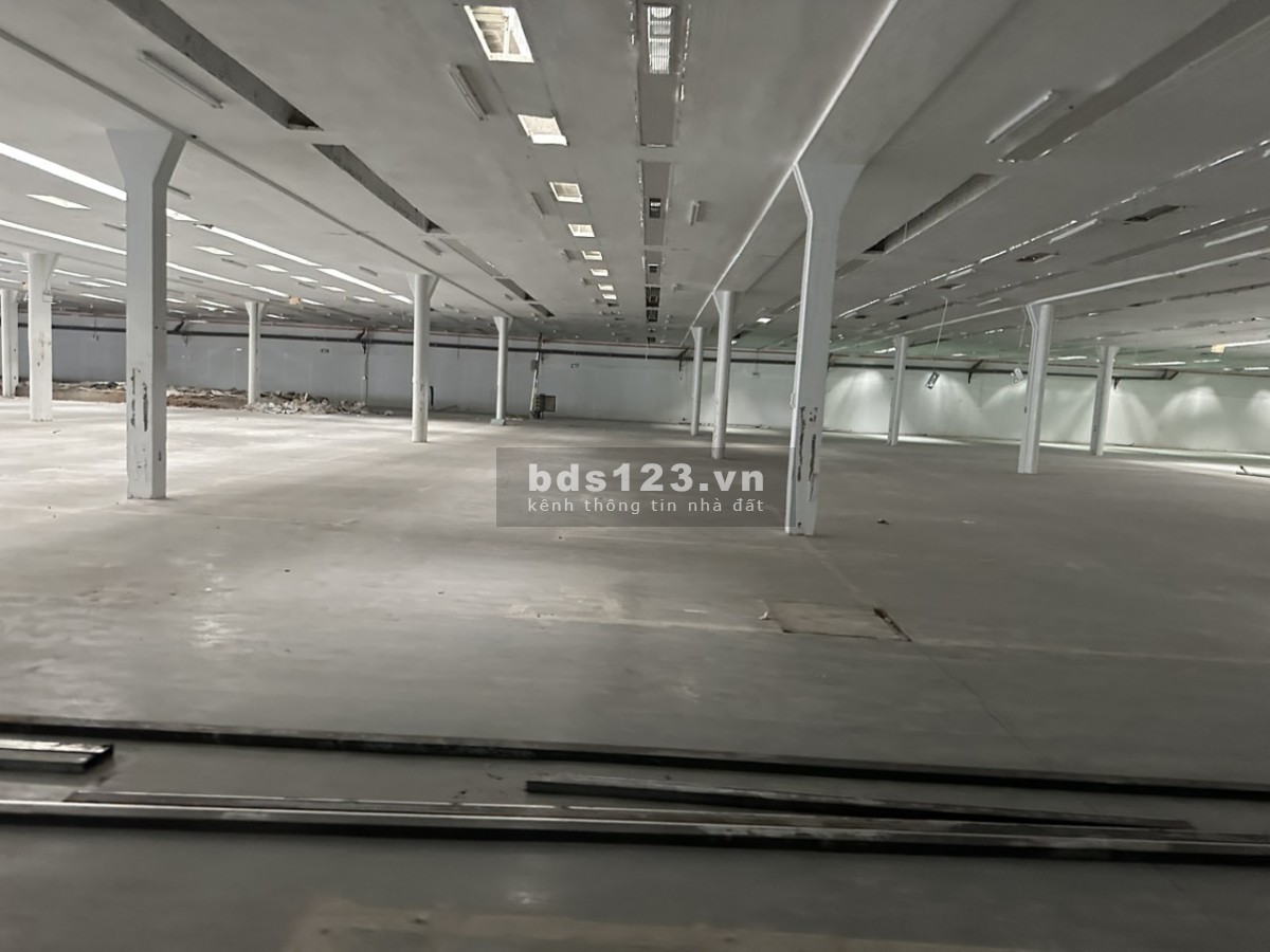 Cho thuê kho bãi giá rẻ ngay cổng KCN TÂN BÌNH từ 300 đến 10.000m2
