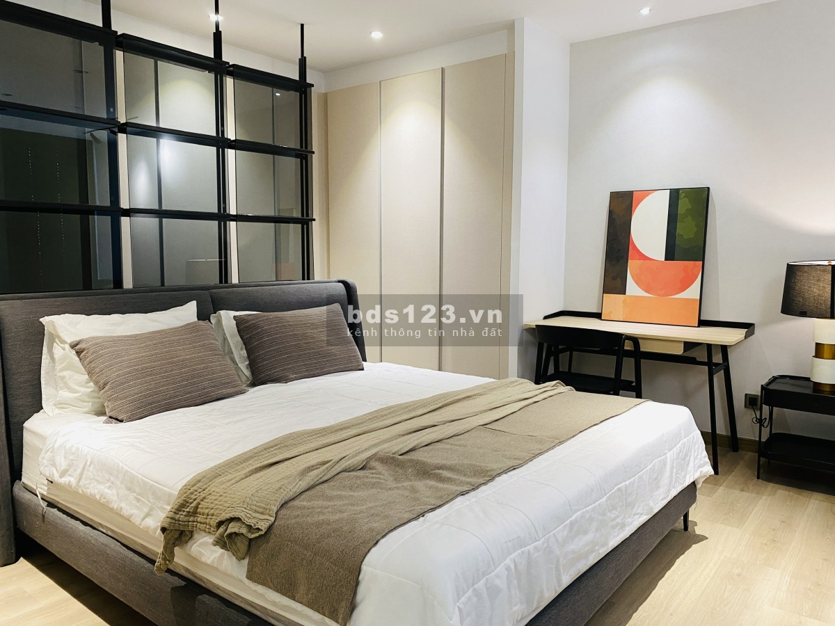 Cho thuê căn hộ Duplex Penthouse 4 phòng ngủ tại The Estella - View Landmark 81