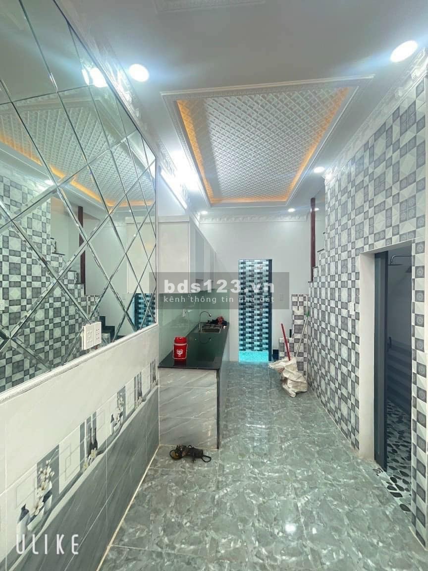 Bán gấp nhà đẹp Huỳnh Tấn Phát ,P. Phú Thuận, quận 7, 30m2, 4 tầng, 4 tỷ hơn xíu.