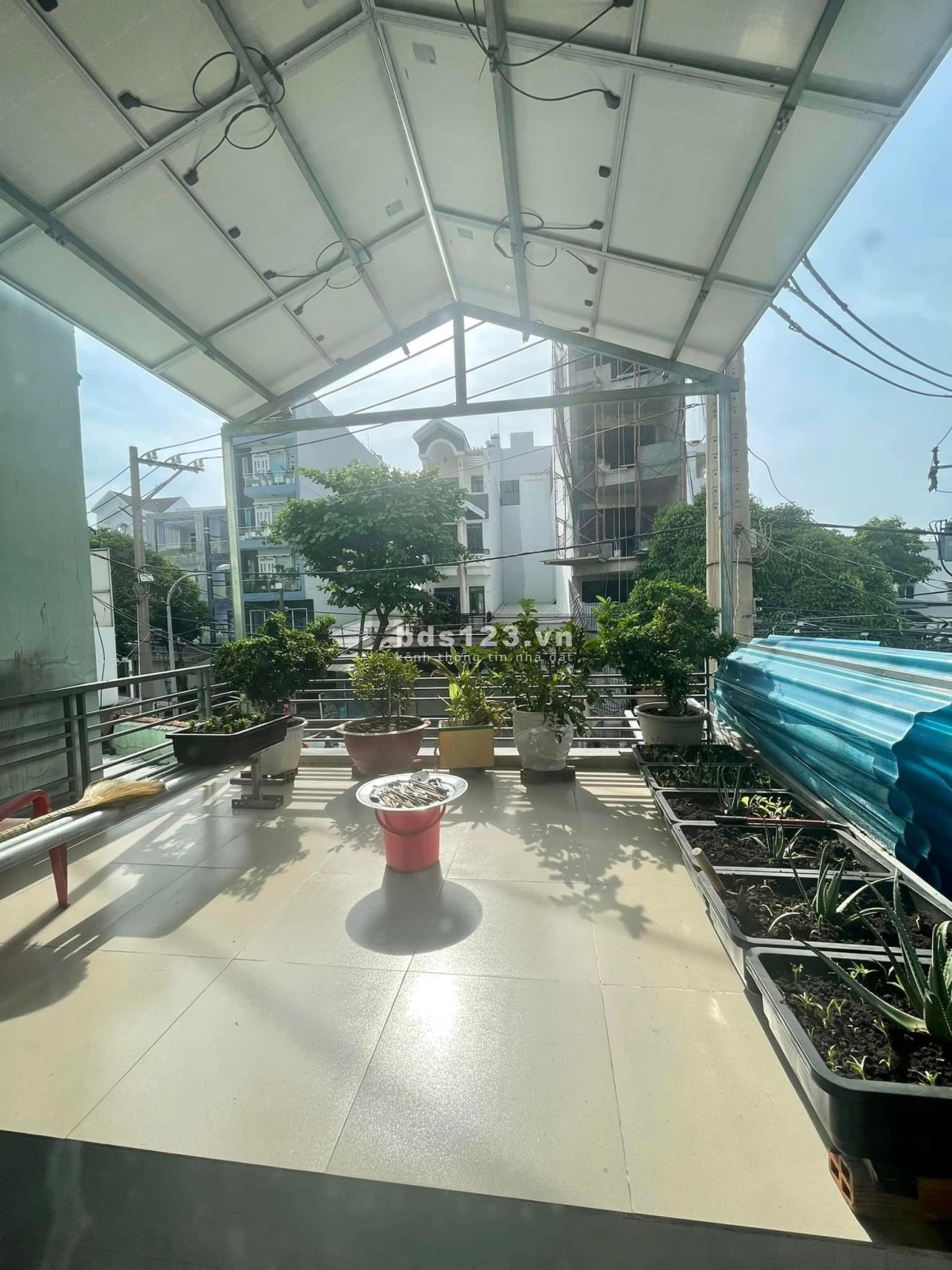 Bán nhà mặt tiền kinh doanh, giá 12.5 tỷ, 4.3x28.3m, 3 tầng, đ. Cống Lỡ, Tân Bình
