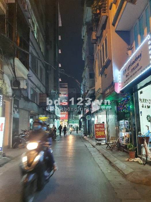 Bán nhà riêng cực đẹp Bạch Mai, trung tâm Hai Bà Trưng, ngõ phân lô cực đẹp, giá chỉ 6.3 tỷ.