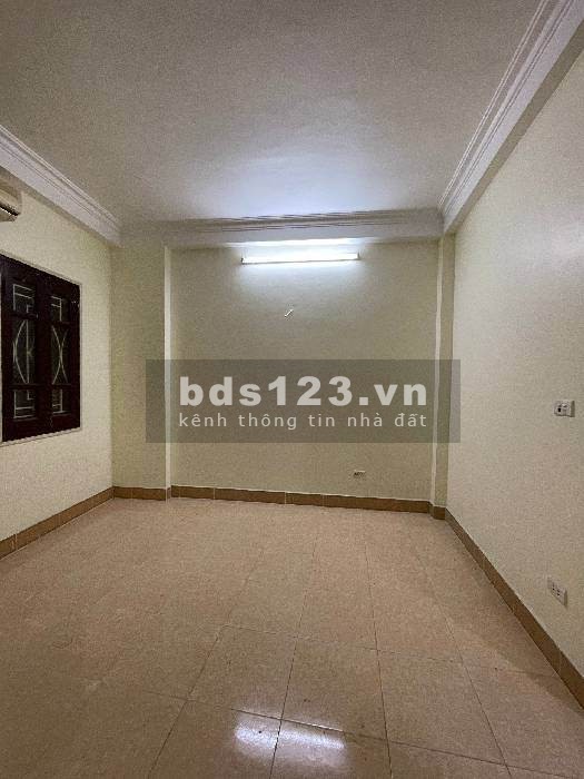 Chính chủ cần bán gấp nhà Bạch Mai 40m2, vị trí tuyệt vời 2 thoáng, đầy đủ công năng sử dụng