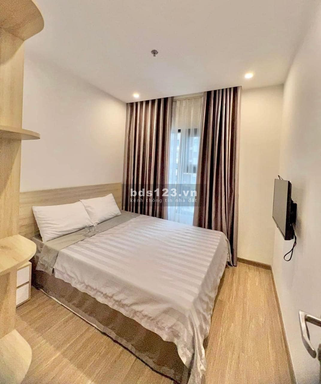 Bán căn hộ 3PN 2WC khu Ruby dự án Vinhomes Ocean Park giá chỉ 3,27 tỷ