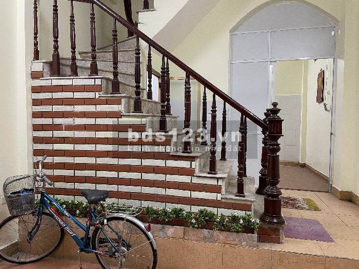 Chính chủ cần bán gấp nhà Bạch Mai 40m2, vị trí tuyệt vời 2 thoáng, đầy đủ công năng sử dụng