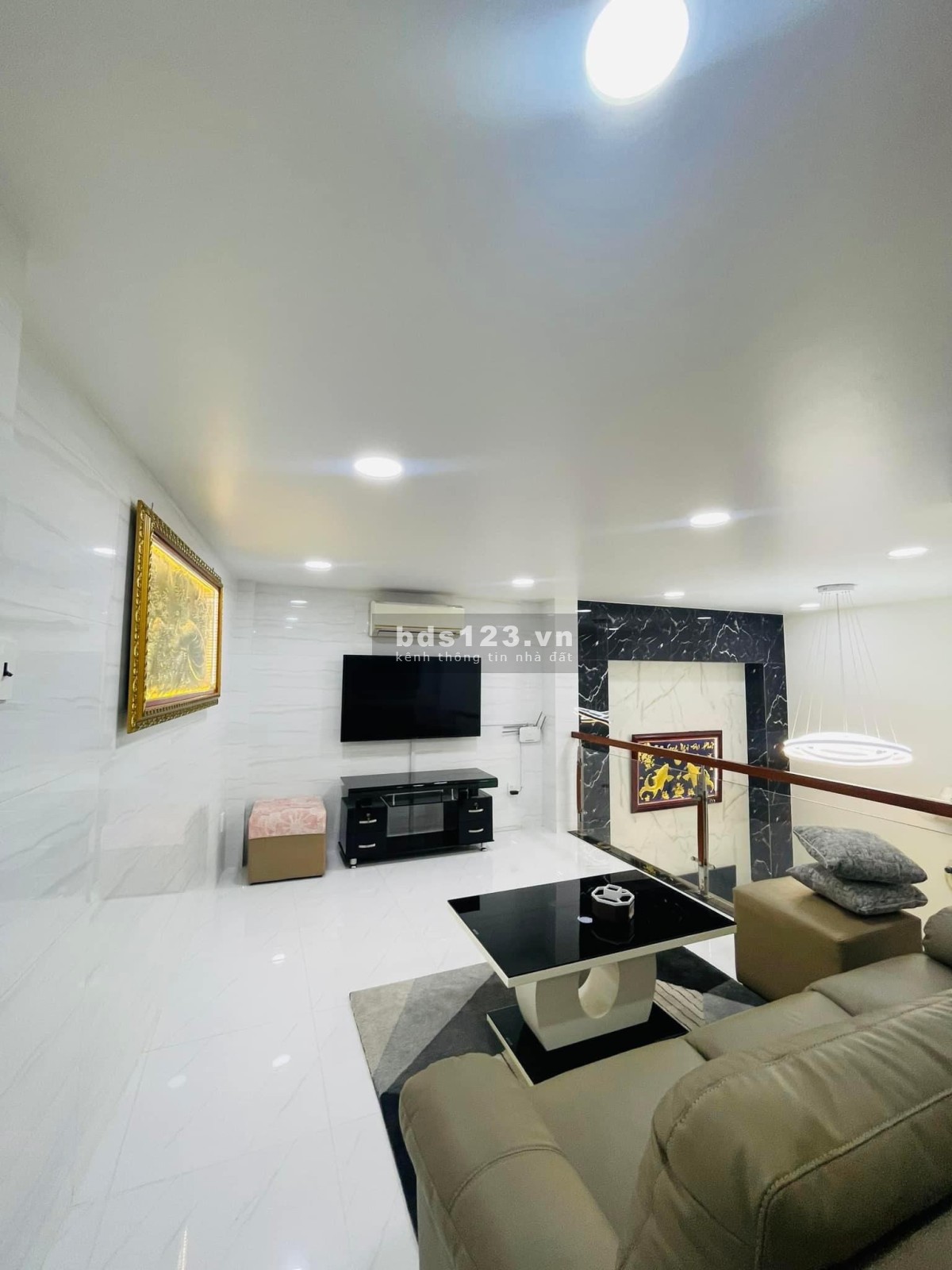Bán gấp nhà mới khu vip quận 3, hẻm thông, 50m2x4 tầng, nhỉnh 5 tỷ