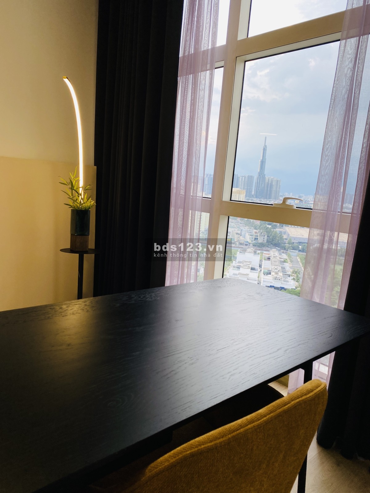 Cho thuê căn hộ Duplex Penthouse 4 phòng ngủ tại The Estella - View Landmark 81