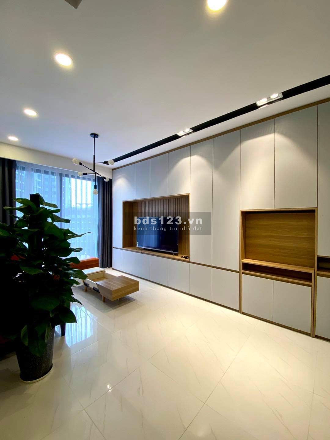 Bán căn hộ 1pn 50m2, nhà như CĐT bàn giao, giá rẻ hơn thị trường 200 triệu, chỉ 1,9 tỷ