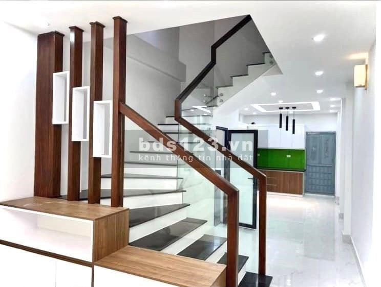 Bán nhà mặt tiền Phong Phú, phường 6, quận 8- TP Hồ Chí Minh 1.45 tỷ