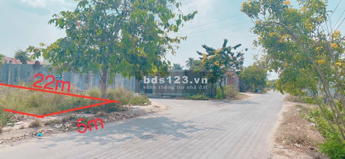 Chủ ngộp cần ra nhanh trong tuần đất thổ cư - DT 111m2 - giá bán 1ty2 - đường Hồ Văn Tắng