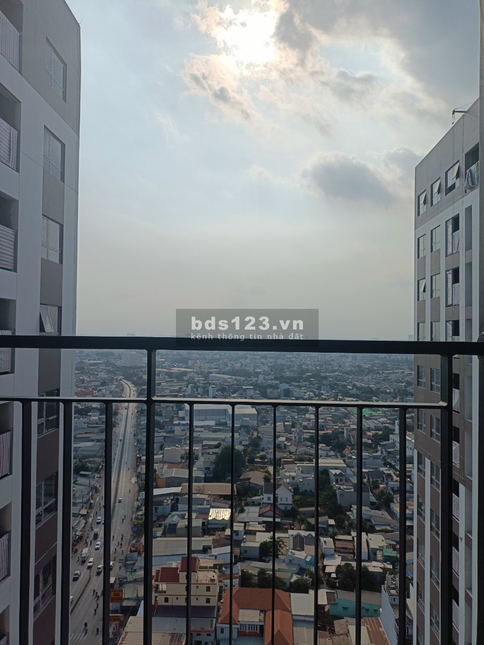Mở bán căn hộ đã dần dần hoàn thiện sẵn sàng bàn giao căn hộ trong Tháng 6/2023.