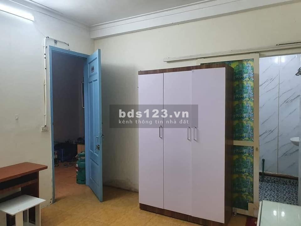 Bán nhà Hoàng Quốc Việt, ô tô tránh, phân lô vip, kinh doanh, 82m. nhỉnh 15 tỷ.