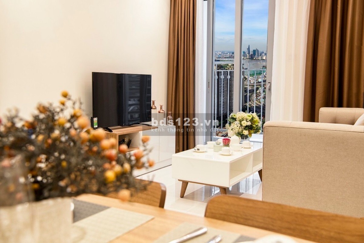 Cho thuê căn hộ siêu phẩm 2PN Vinhomes Central Park, Lanmark4 diện tích 85m2