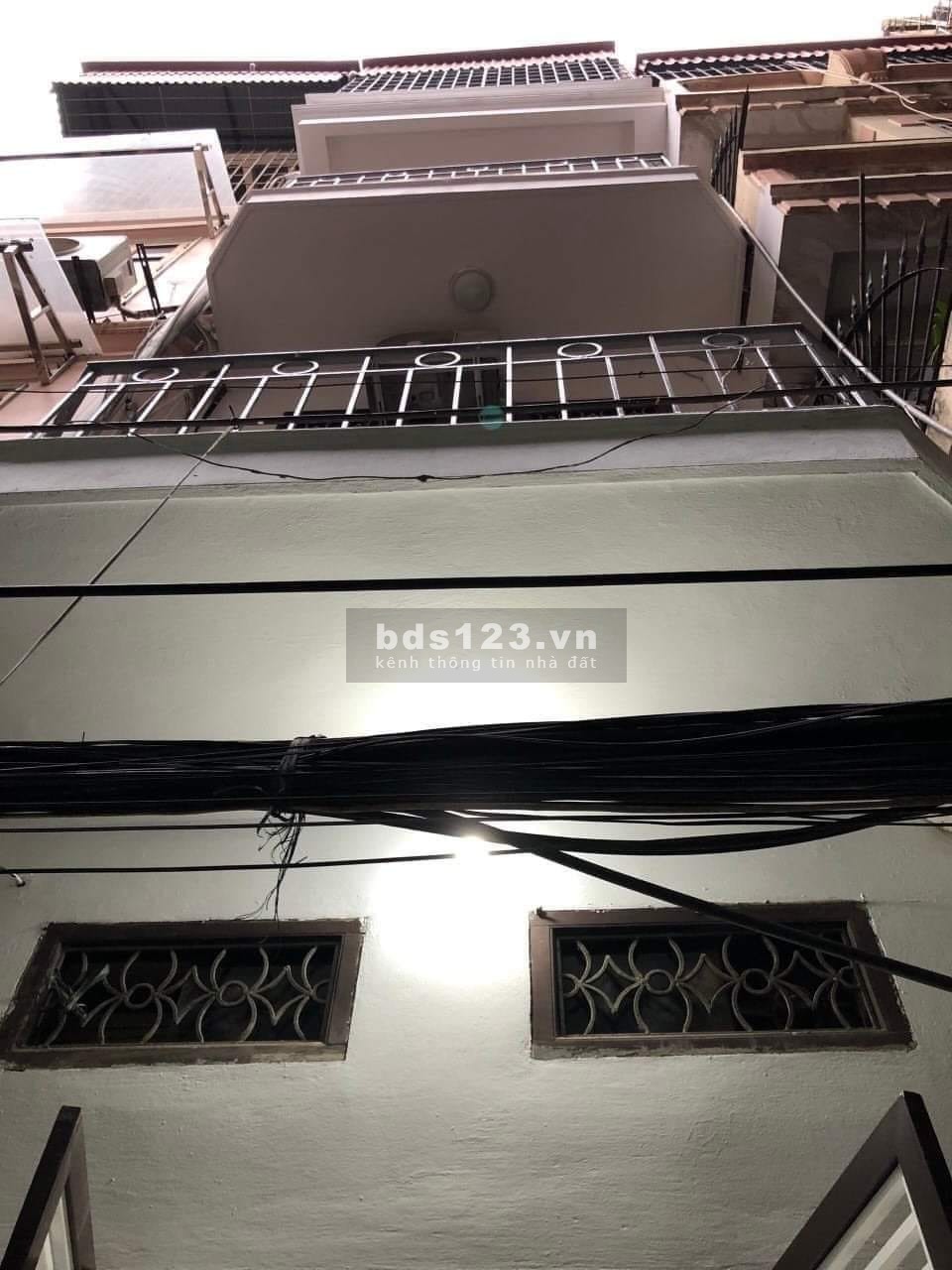 Bán nhà riêng 10M ra phố Đội Cấn, Ba Đình