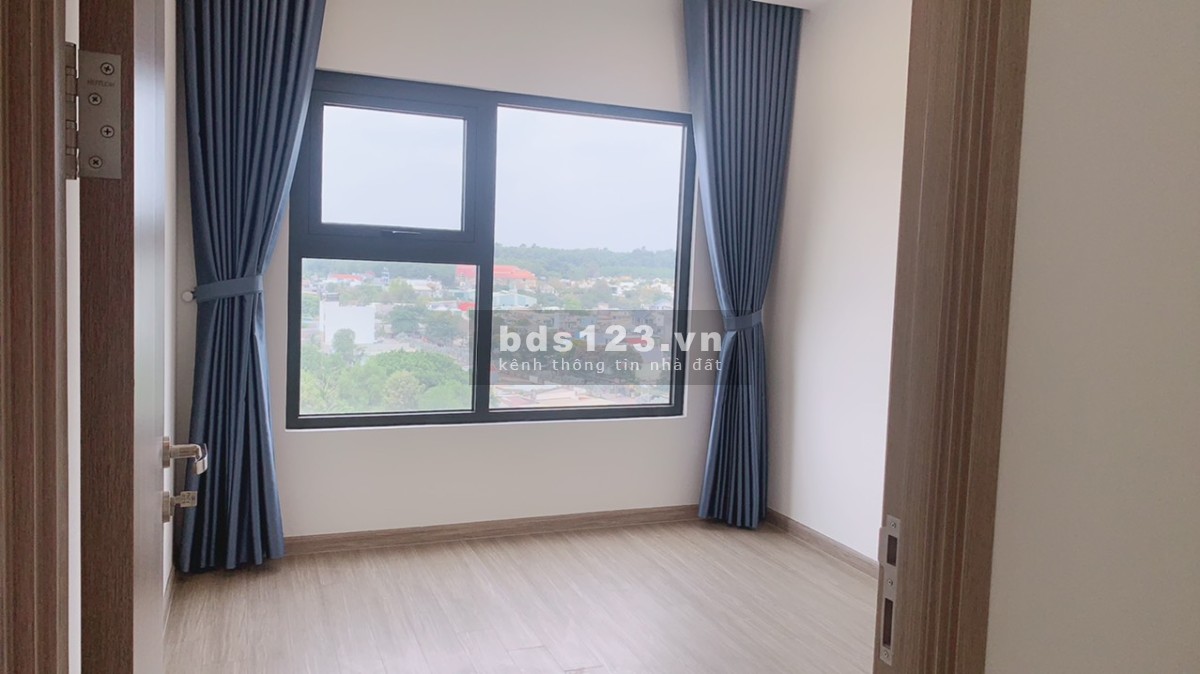 Cho thuê căn hộ 3PN bếp rèm chỉ 8 triệu tại Vinhomes Quận 9