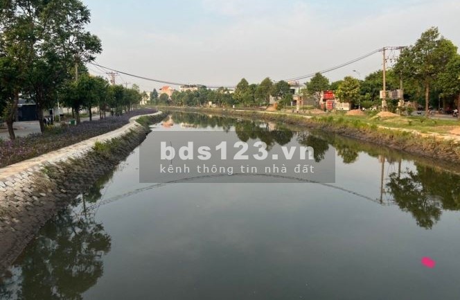 Chính chủ giảm sâu bán nhanh nhà vườn 220m2 giáp Quận Thủ Đức