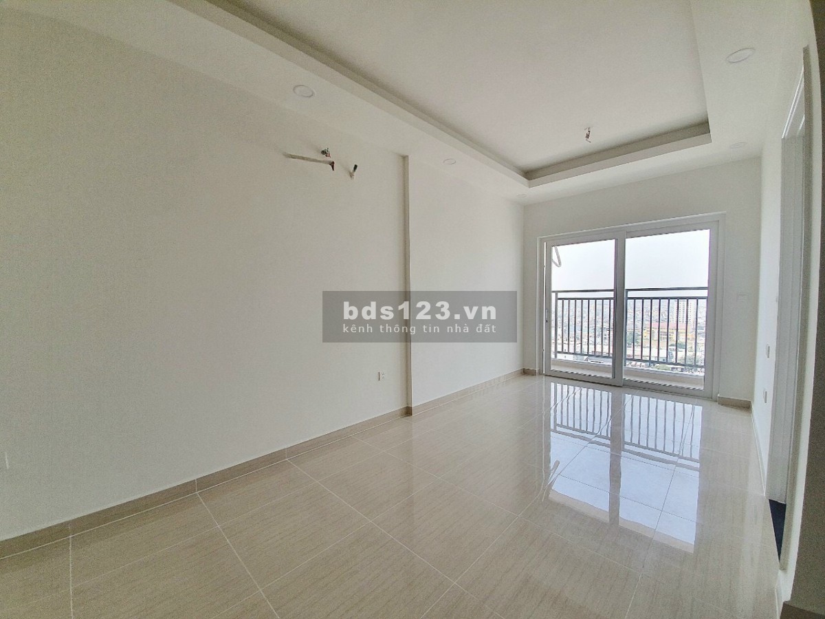Cho thuê căn hộ 2pn 2wc 77m 8.5 triệu nhà trống mới 100% vào ở liền Moonlight Boulevard.
