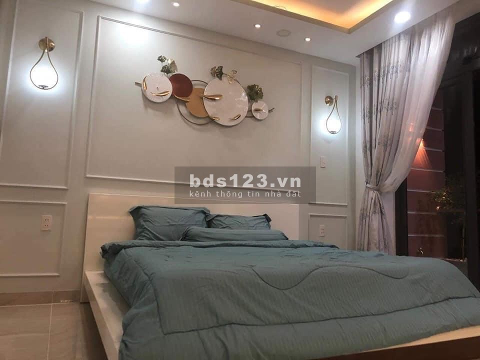 Bán gấp MTKD sầm uất Hòa Hảo, Q10, sổ A4, 6 tầng thang máy, full nội thất, 50m2, 12.9 tỷ