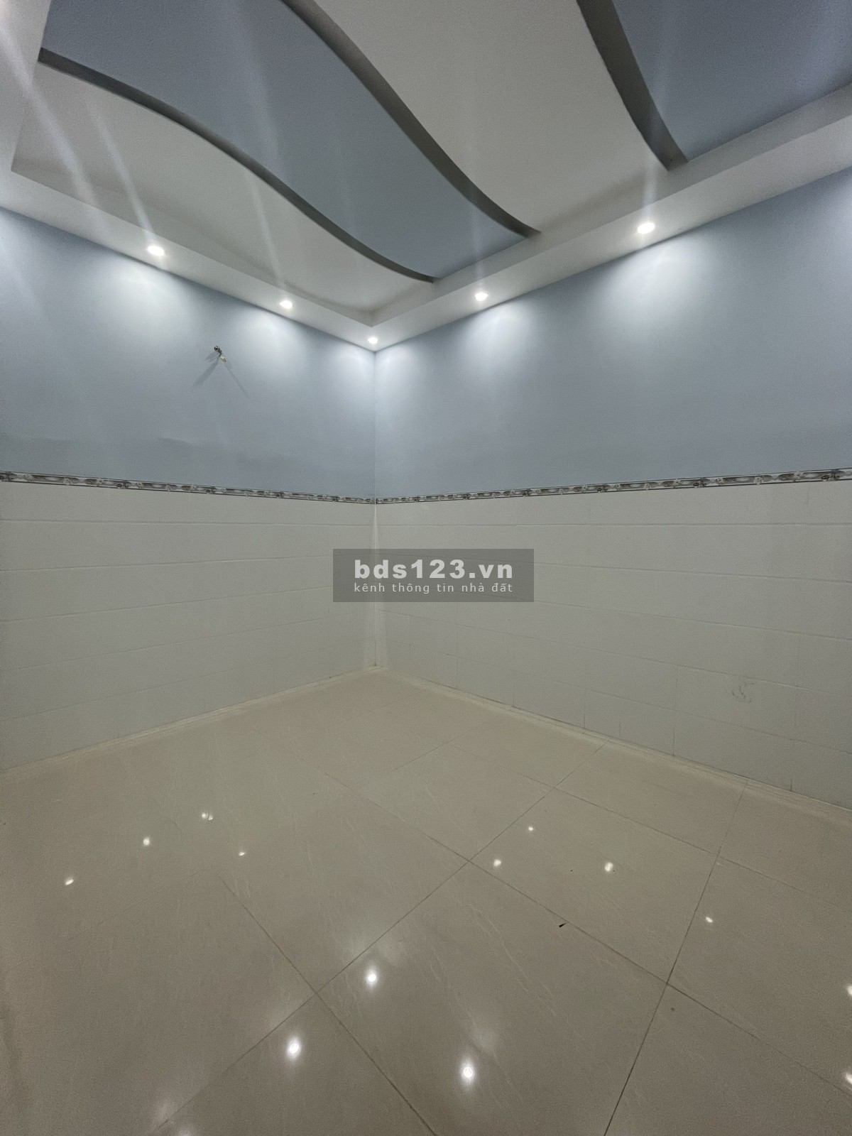 Cho thuê nhà siêu đẹp mặt tiền QL14, Chơn Thành, Bình Phước