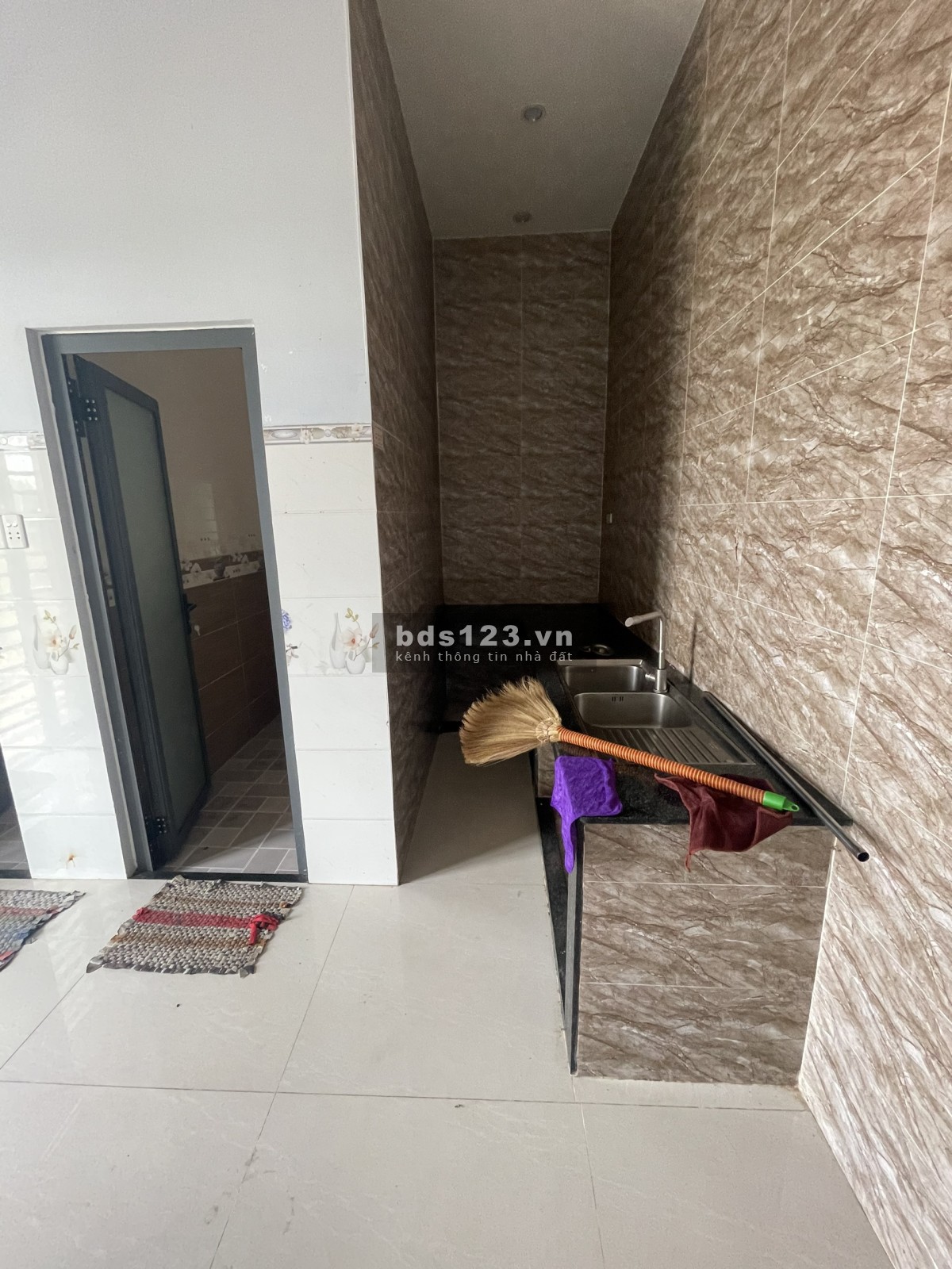 Cho thuê nhà siêu đẹp mặt tiền QL14, Chơn Thành, Bình Phước