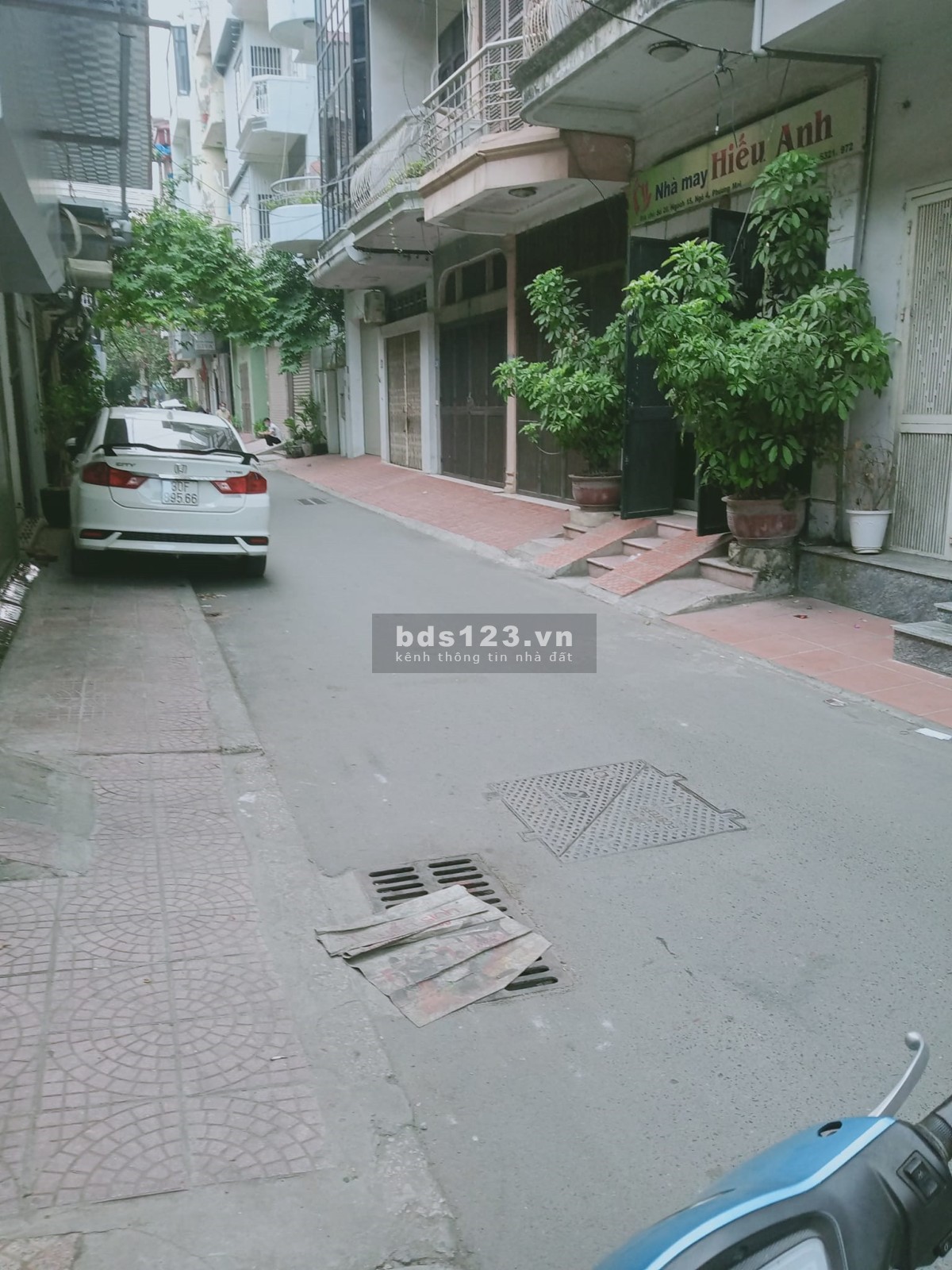 Gia đình cần bán nhà đẹp gấp TT T2 Phương Mai giá 2.9 tỷ, 120m2, ở luôn
