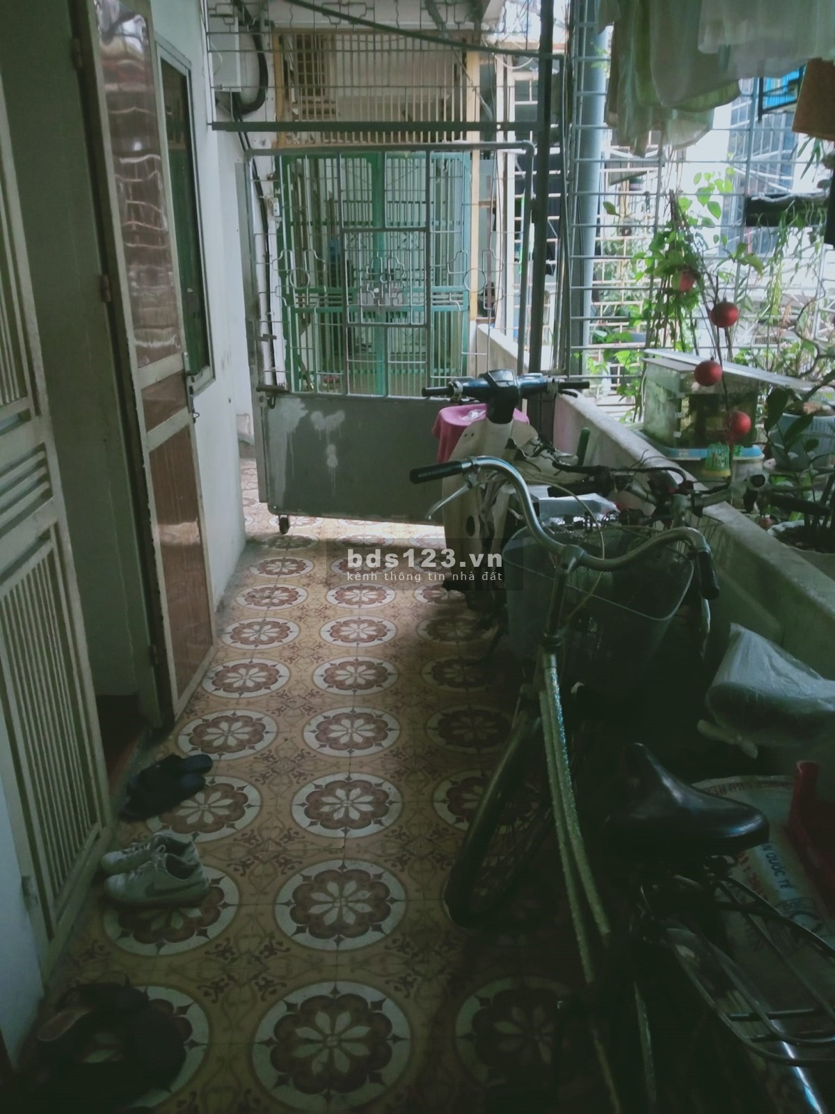 Gia đình cần bán nhà đẹp gấp TT T2 Phương Mai giá 2.9 tỷ, 120m2, ở luôn