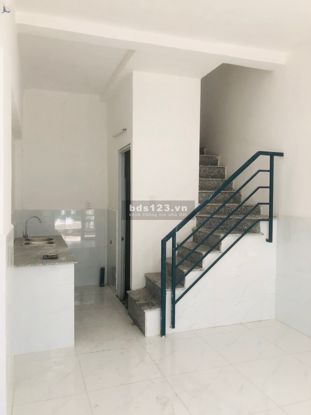 Chính chủ cần bán nhà mới xây dựng 385tr