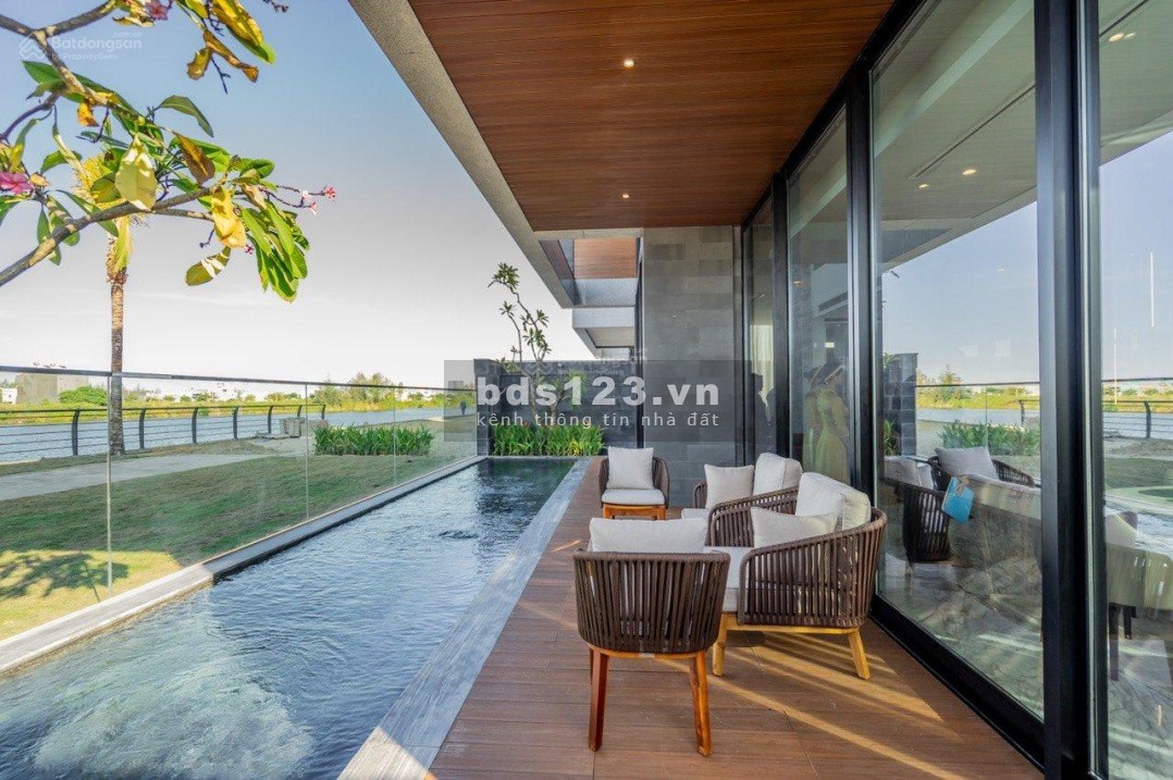 Bán biệt thự. Duy nhất 1 căn Villas ONE RIVER mặt sông Đà Nẵng rẻ hơn giá gốc, sang tên ngay