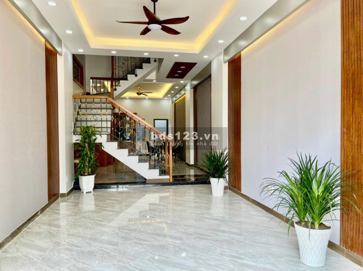 Bán nhà phố Định Công, nhà chất, ngất ngây, 45m2, 4.05 tỷ