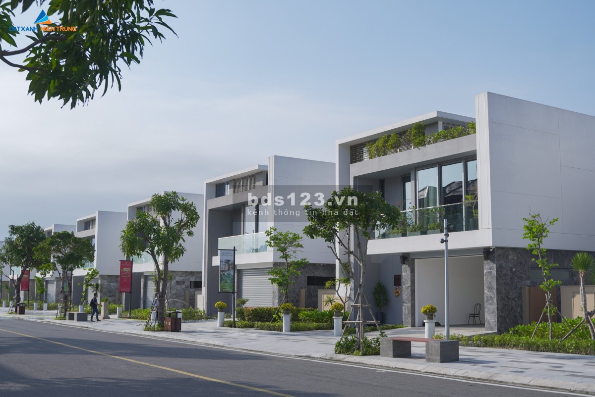 Giảm 30%, biệt thự nghỉ dưỡng ven biển DT 427m2 có hồ bơi tiêu chuẩn Đà Nẵng, sổ lâu dài 0906576674
