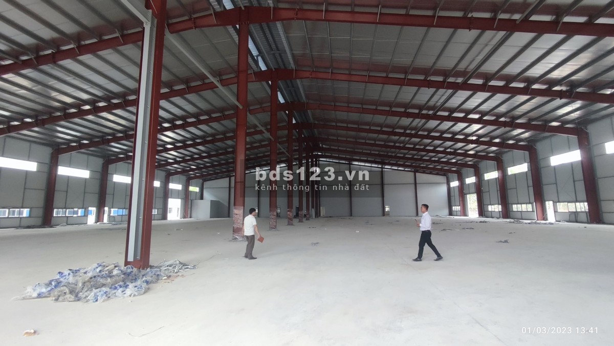 Cho thuê kho xưởng 3600m2 nhà xưởng + 800m2 Văn Phòng trong CCN tại Bắc Giang