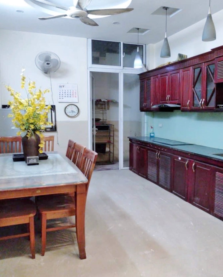 Chính chủ cần bán nhà phân lô, đường ô tô, Nguyễn Khánh Toàn, 50m2 x 4t
