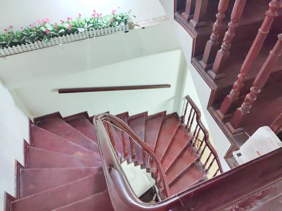 Chính chủ cần bán nhà phân lô, đường ô tô, Nguyễn Khánh Toàn, 50m2 x 4t
