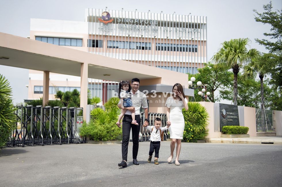 Bán biệt thự. Duy nhất 1 căn Villas ONE RIVER mặt sông Đà Nẵng rẻ hơn giá gốc, sang tên ngay