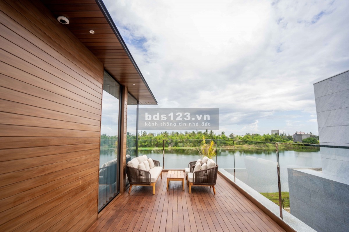 Bán biệt thự. Duy nhất 1 căn Villas ONE RIVER mặt sông Đà Nẵng rẻ hơn giá gốc, sang tên ngay