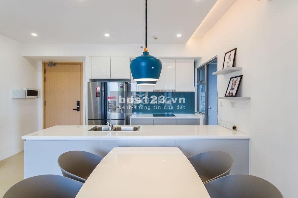Palm Heights cho thuê căn hộ 2PN view nhà phố cực yên tĩnh. LH em Kiều 092 423 9630.