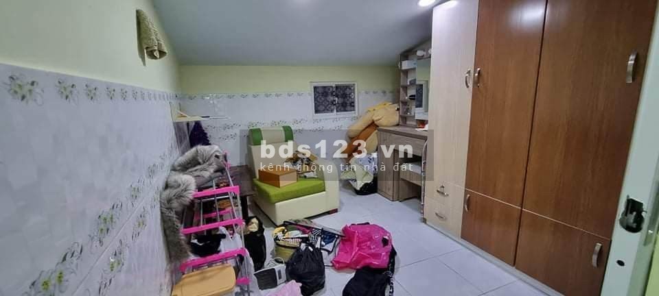 Bán nhà mặt tiền Lò Siêu quận 11, dt 35m2 chỉ nhỉnh 5 tỷ