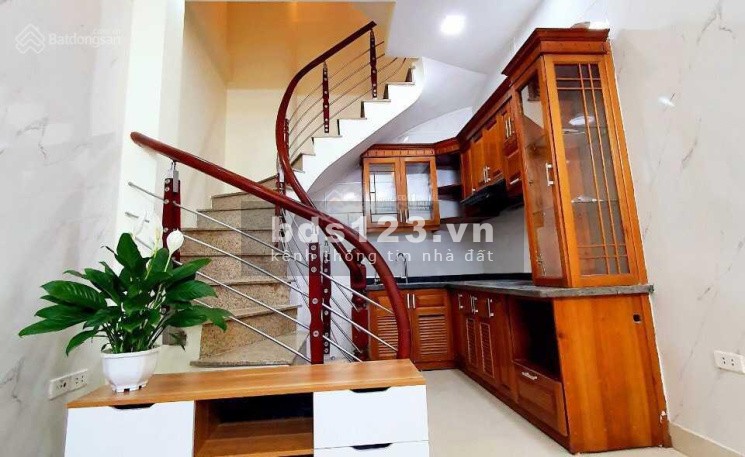 Bán nhà riêng nhà đẹp nhất khu Khương Trung - Full công năng - Chỉ việc xách vali về ở.