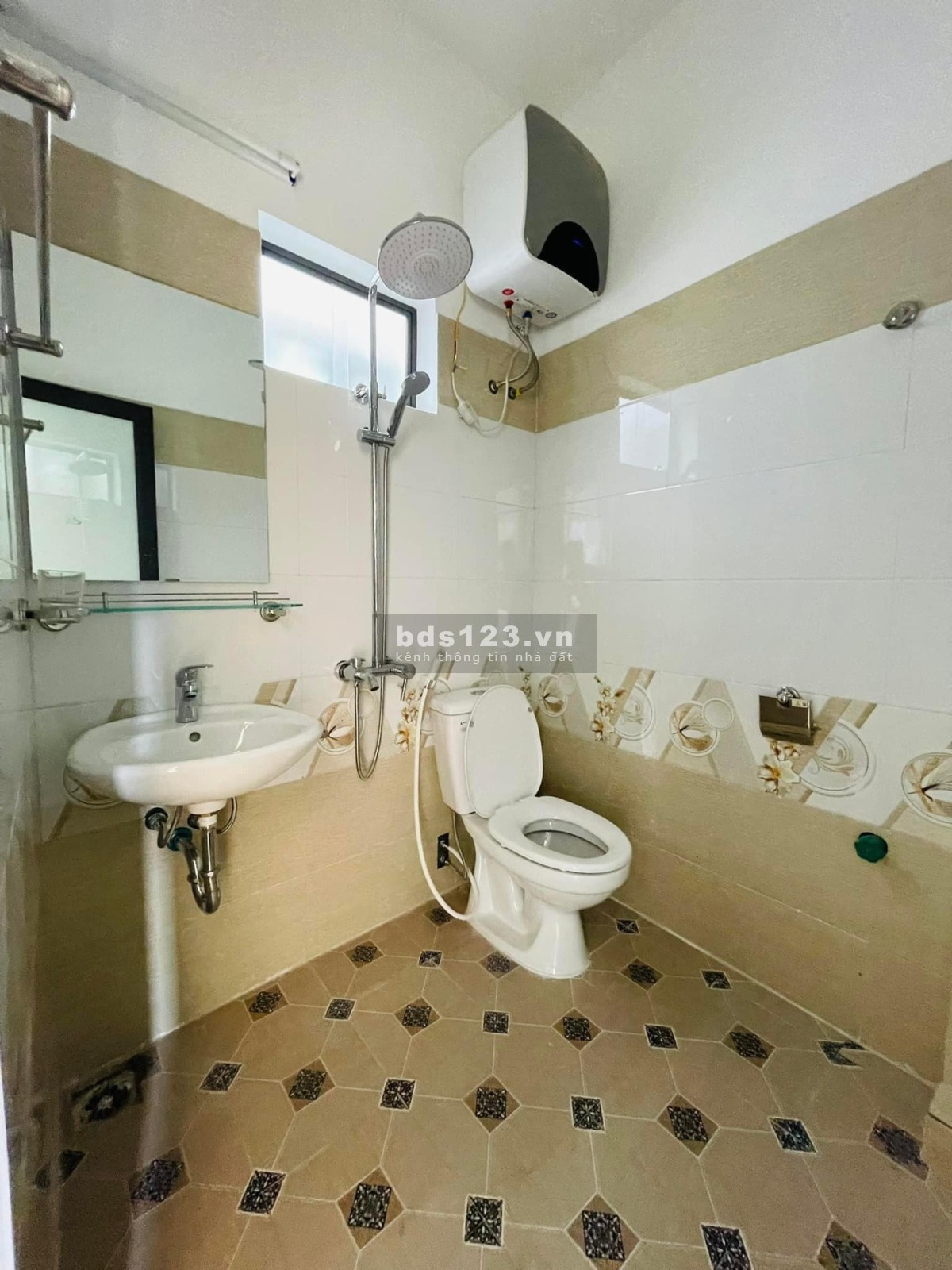 Bán nhà riêng siêu hiếm, phố VIP Nam Dư – Ngõ rộng - Nhà mới siêu đẹp - 60M x 4T chỉ 4,1 tỷ