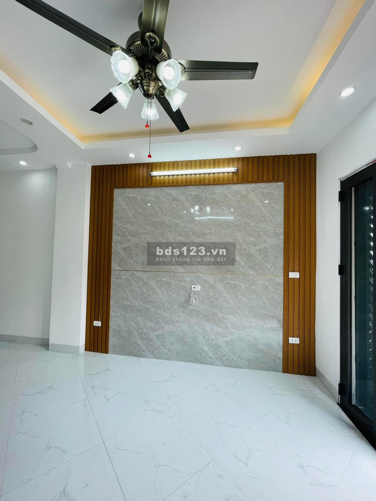 Bán nhà riêng siêu hiếm, phố VIP Nam Dư – Ngõ rộng - Nhà mới siêu đẹp - 60M x 4T chỉ 4,1 tỷ