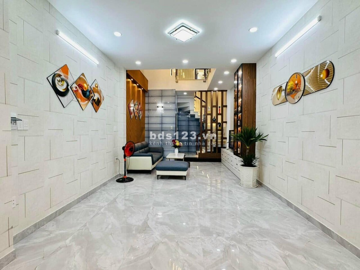 Bán nhà riêng hàng hiếm Văn Thân Q6 vuông vắng 5 PN – 4 tầng ngay rạp phim CGV 6.xx tỷ