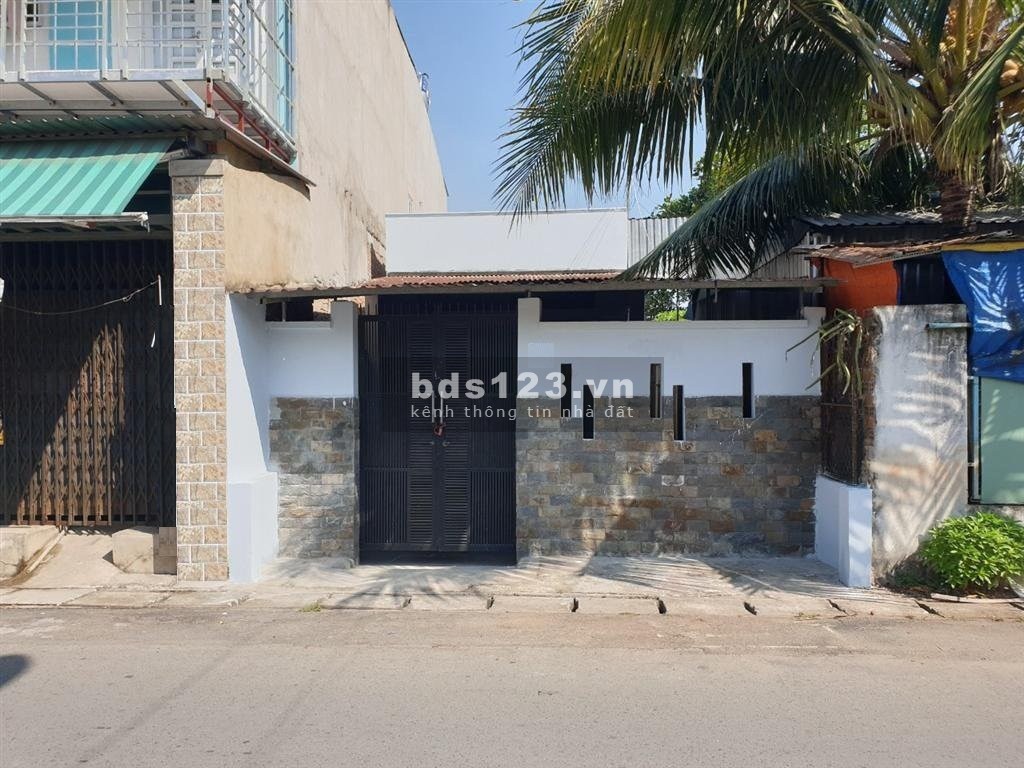 Bán gấp nhà mặt tiền Xuân Thới Sơn 27, 5m x 25m, 3.85 tỷ