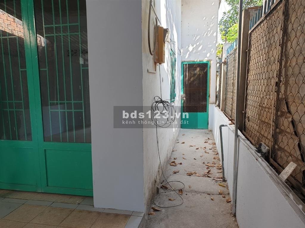 Bán gấp nhà mặt tiền Xuân Thới Sơn 27, 5m x 25m, 3.85 tỷ