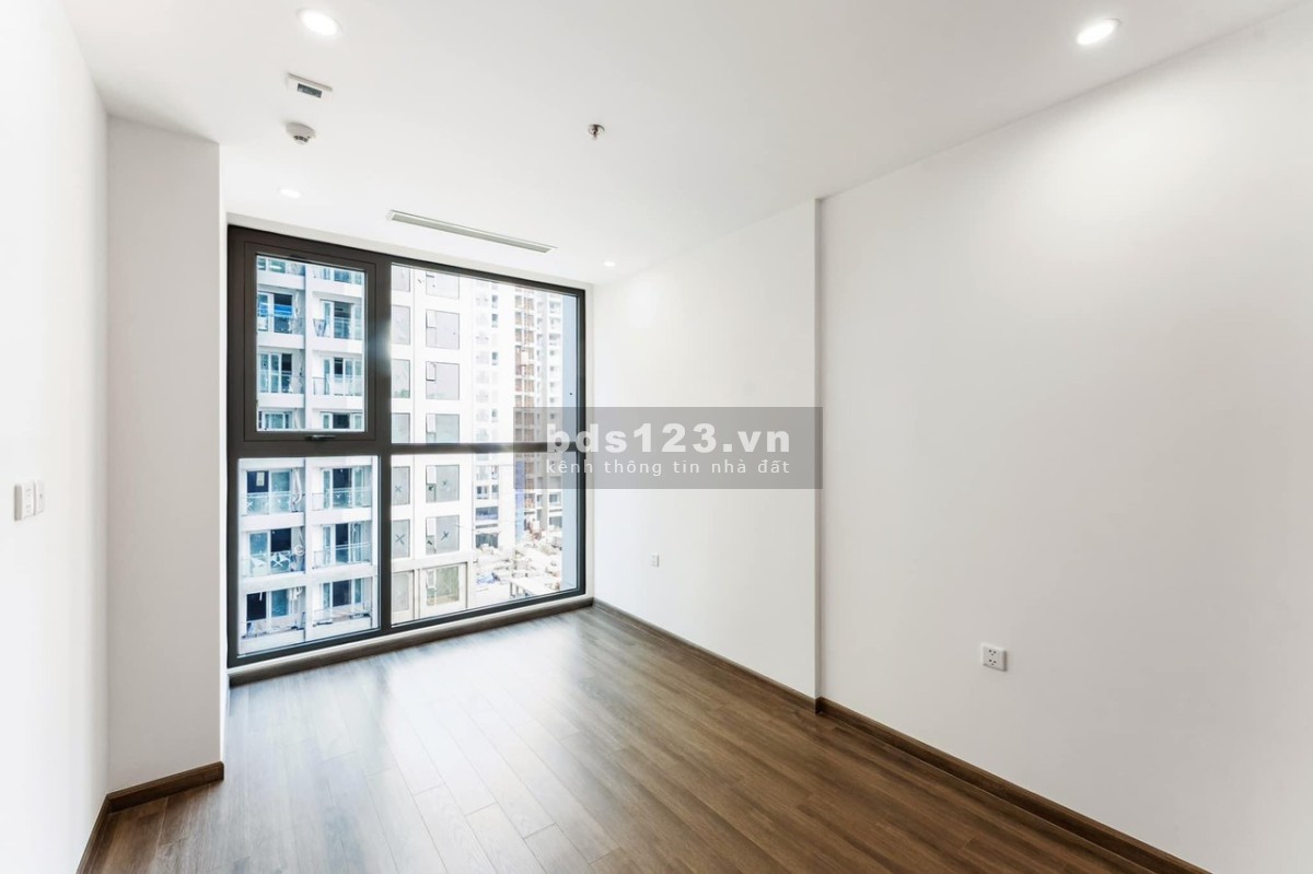 Bán căn hộ 1PN+1 54m tòa TK2 đại đô thị Vinhomes Smart City giá 2.5 Tỷ