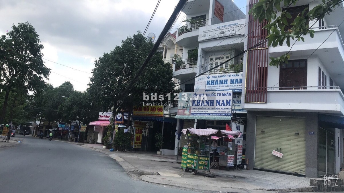 Cần bán nhà hẻm đường Lê Văn Việt, Tăng Nhơn Phú a quận 9