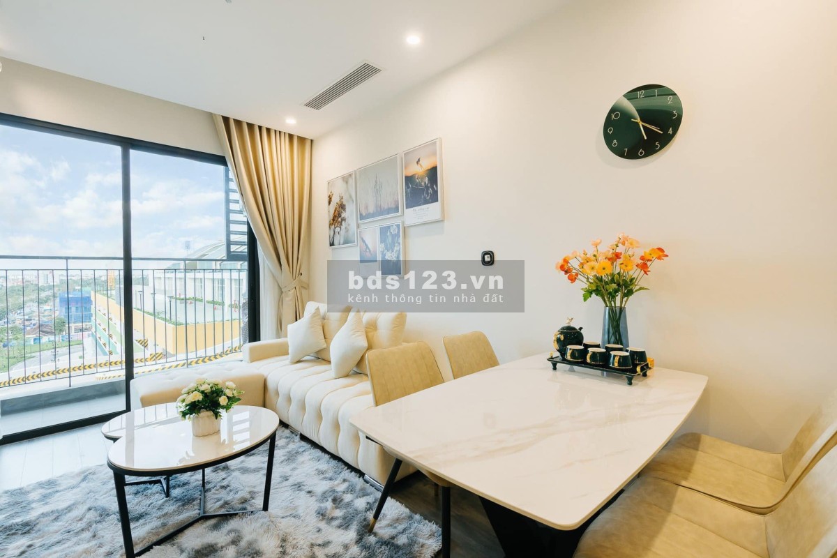 Chính chủ cần bán gấp căn hộ 1N+1 Diện Tích 47m2 chỉ 1,2 tỷ tặng nội thất tại Vinhomes Ocean Park