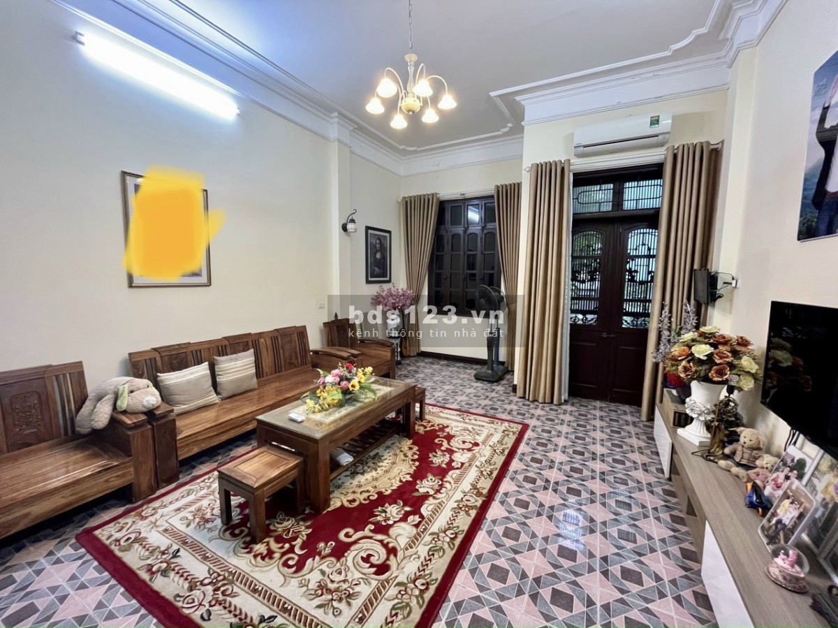 Bán nhà Đống Đa, phố Chùa Láng. Dt 52m, 4T, MT 4.6m, 16Tỷ.Ôtô tránh, KDoanh, Gần hồ ở sướng, An Sinh
